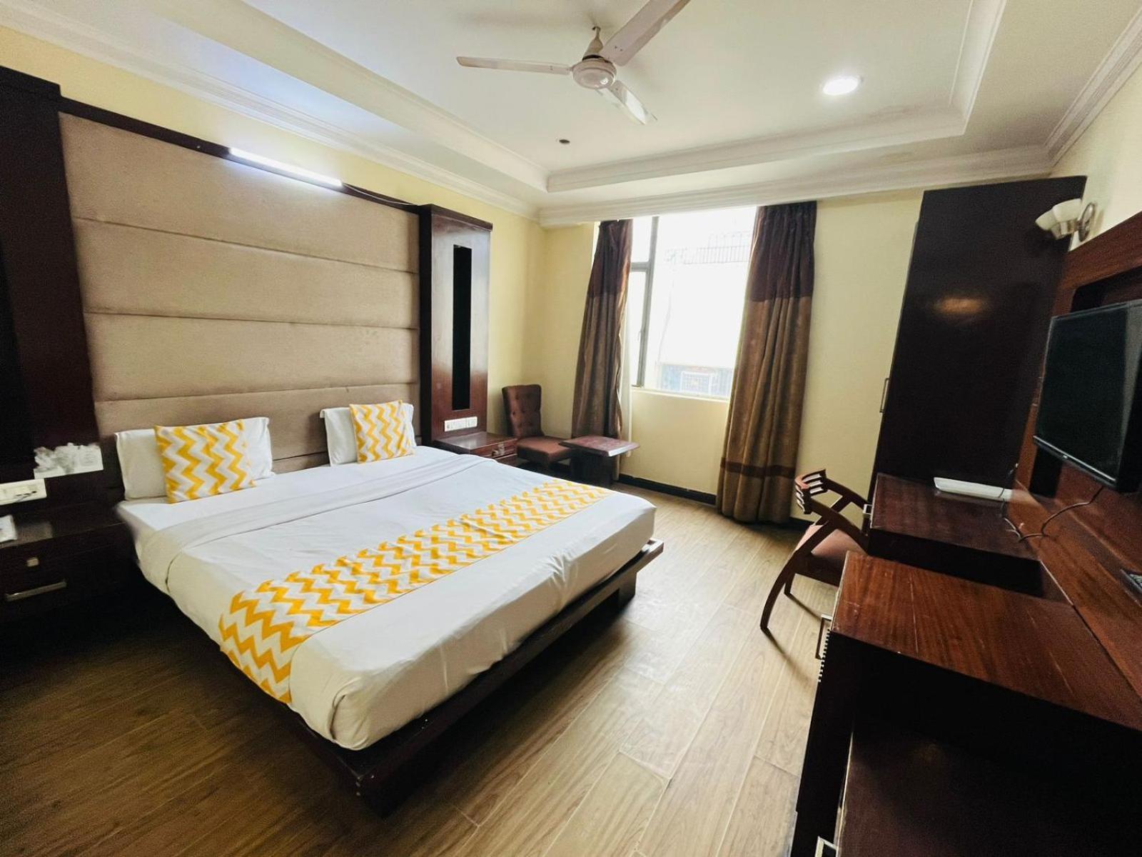 Imp Erial - Kalka Ji Appartement New Delhi